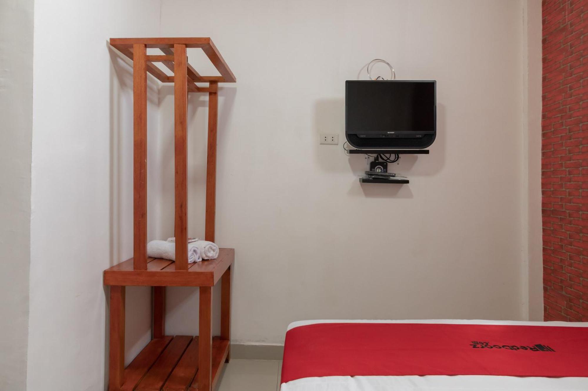 Reddoorz Syariah Near Jakabaring Sport City Palembang Exteriör bild